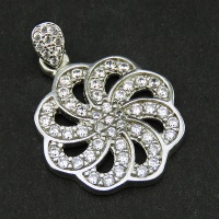 گردنبند نقره زنانه طرح گلبرگ 
