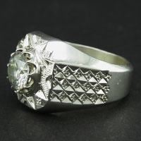 انگشتر الماس روسی ( موزانایت ) فاخر و خاص 