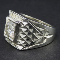 انگشتر الماس روسی ( موزانایت ) فاخر و شیک مردانه 