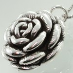 زنانه گل رز سه بعدی