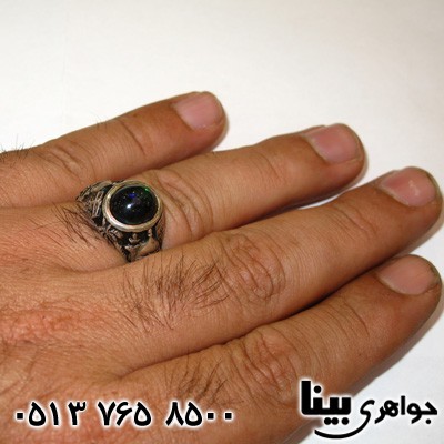 انگشتر اوپال آتشین مردانه با قلم زنی