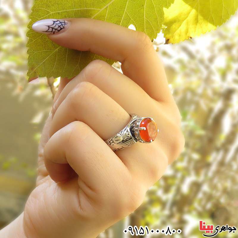 انگشتر عقیق یمنی و الماس فاخر زیبا زنانه _کد:28307