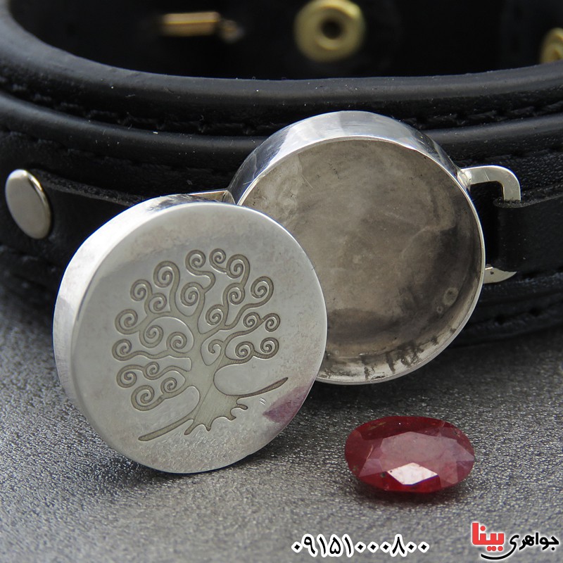 دستبند نقره سفارشی با بندچرمی و همراه با حرز 