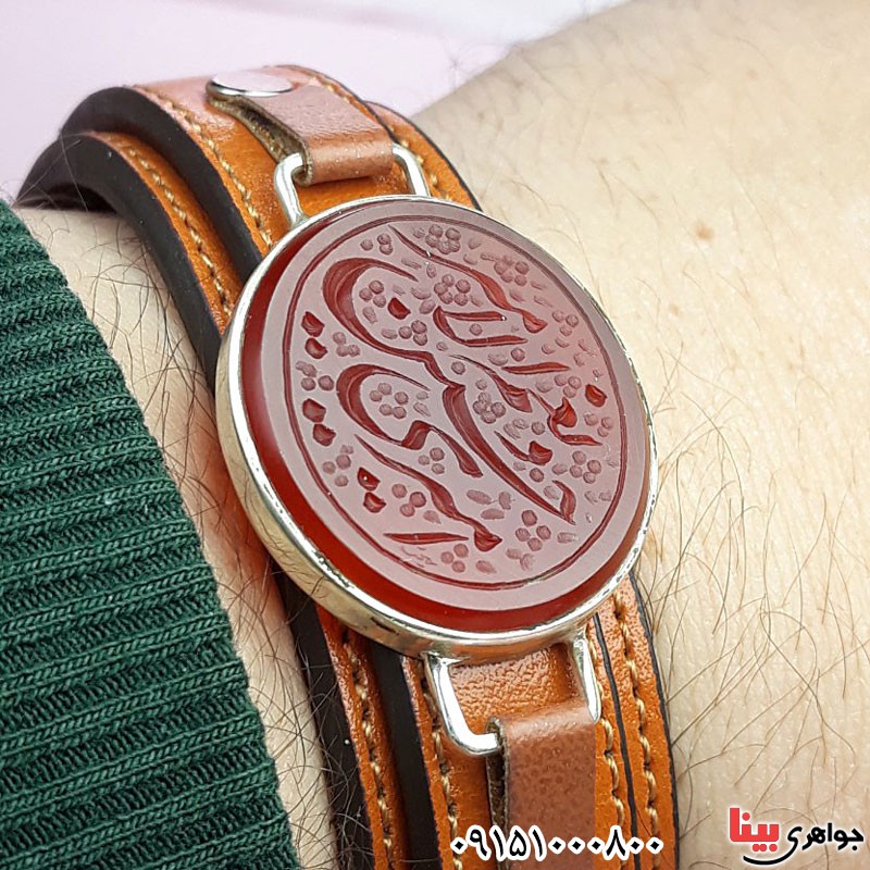 دستبند عقیق قرمز خطی با حکاکی امیری حسین ونعم الامیر _کد:29432