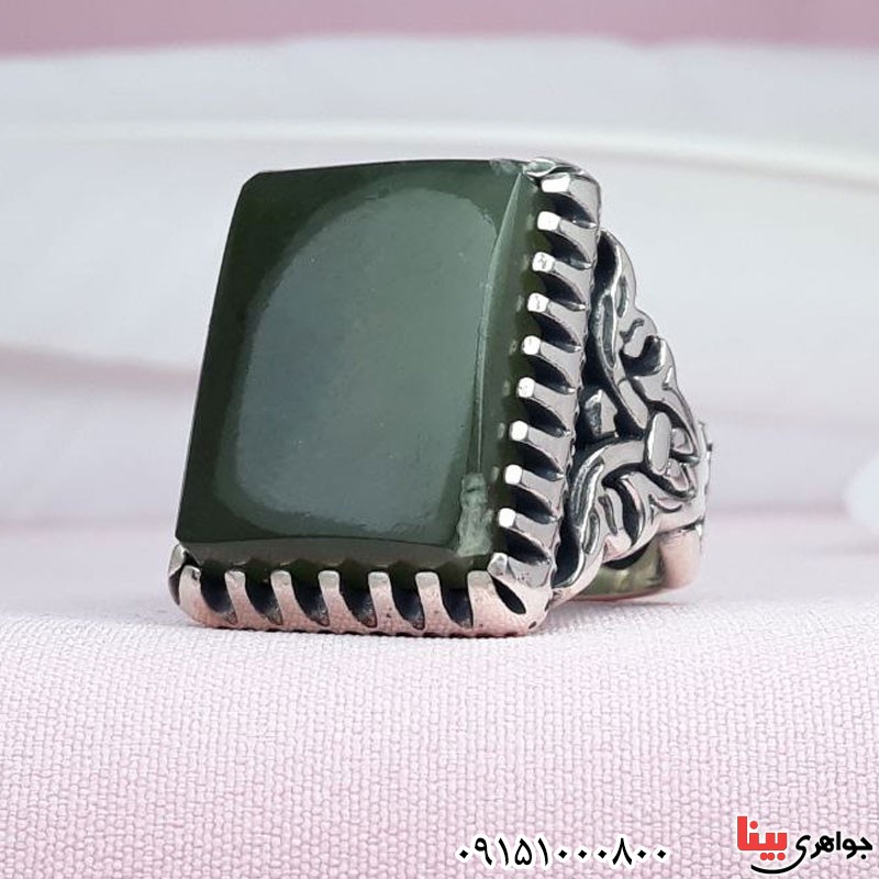 انگشتر یشم یمنی درشت و خاص مردانه عالی _کد:30428