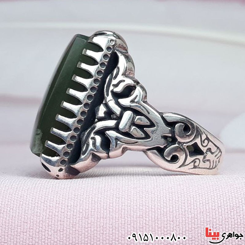 انگشتر یشم یمنی درشت و خاص مردانه عالی _کد:30428
