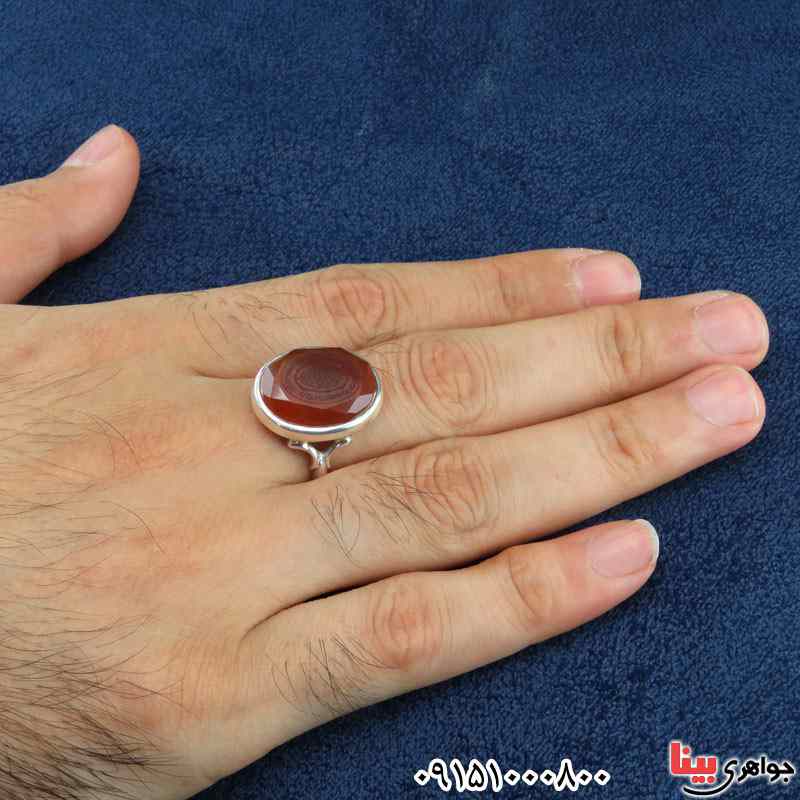 انگشتر عقیق یمنی خطی دست ساز با حکاکی وان یکاد همراه با حرز و تربت _کد:30534