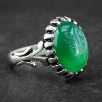 انگشتر عقیق سبز مردانه زیبا با حکاکی پنج تن و الله 