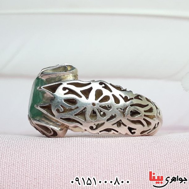 انگشتر زمرد دست ساز فاخر خوشرنگ و خاص _کد:33040