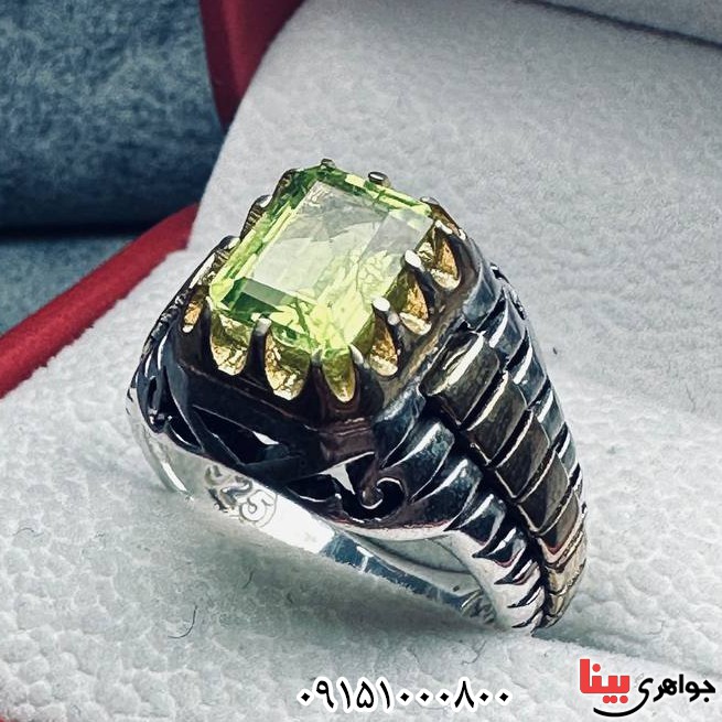 انگشتر زبرجد بسیار خوشرنگ و خاص _کد:33475