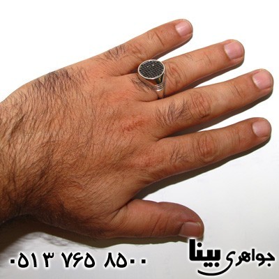 انگشتر عقیق سیاه (اونیکس) مشبک دایره