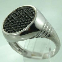 انگشتر عقیق سیاه (اونیکس) مشبک دایره