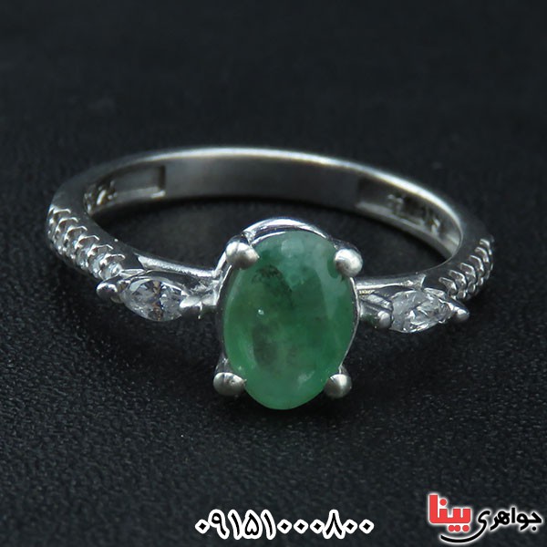 انگشتر زمرد زیبا و چشم نواز _کد:33667