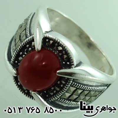 انگشتر عقیق قرمز و سیاه چهارچنگ