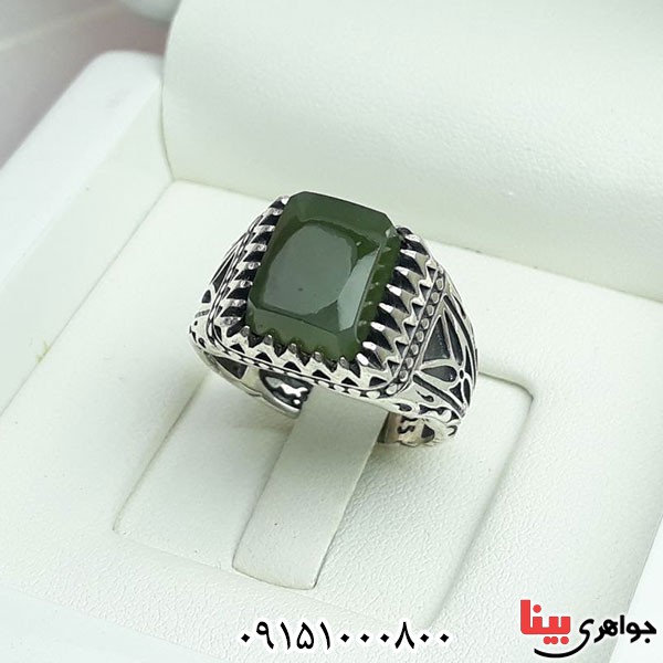 انگشتر یشم یمنی بسیار خاص و شکیل _کد:33830