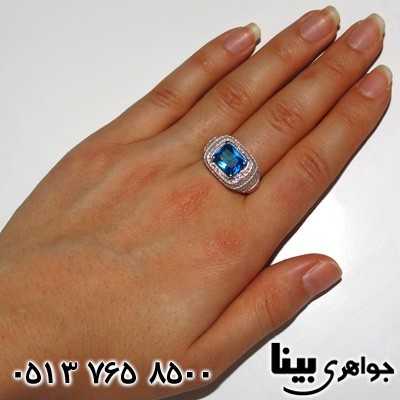 انگشتر توپاز تراش پله ای