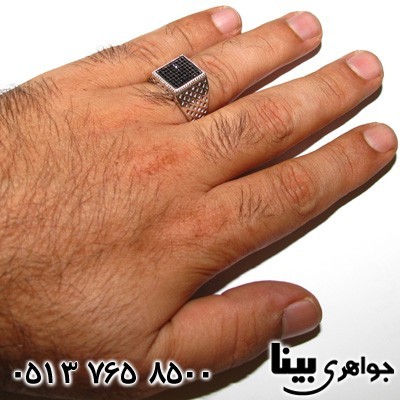 انگشتر عقیق سیاه (اونیکس) حصیری