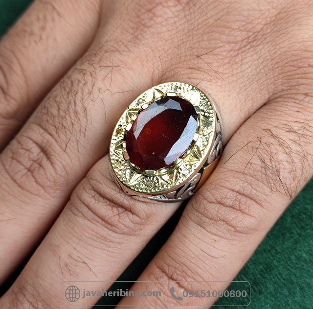 انگشتر یاقوت گارنت با 8 قطعه برلیان اصلی فاخر _کد:35001