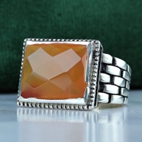 انگشتر عقیق یمنی فنسی تراش با رکاب رولکسی 