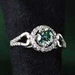 انگشتر الماس موزونایت سبز نقره زنانه _کد:۳۵۰۰۵