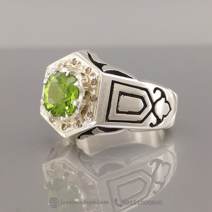 انگشتر زبرجد با مخراج 12 قطعه الماس لوکس و فاخر _کد:35015