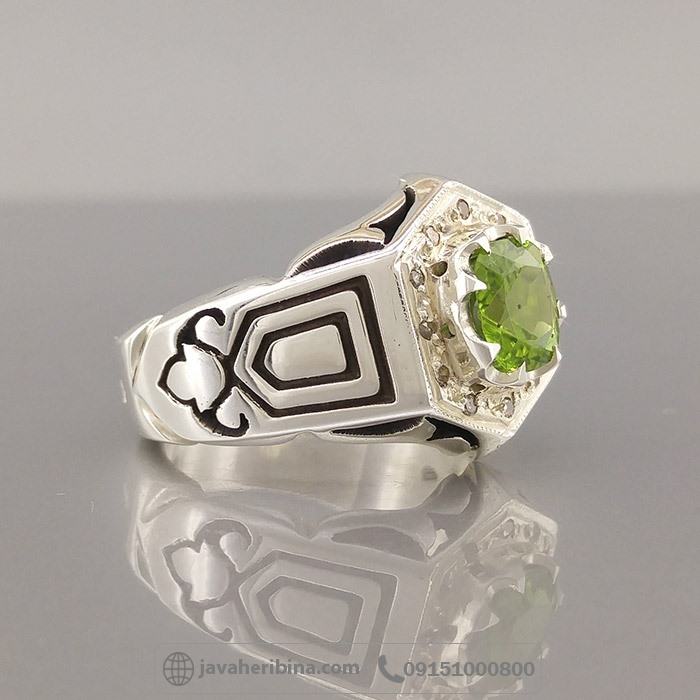 انگشتر زبرجد با مخراج 12 قطعه الماس لوکس و فاخر _کد:35015