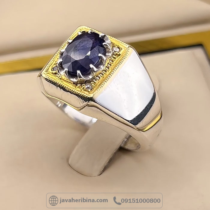 انگشتر یاقوت کبود تاج برنجی با مخراج 44 قطعه الماس _کد:35033