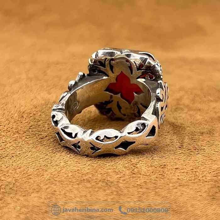 انگشتر عقیق یمنی سرخ با مخراج 4 قطعه الماس و حکاکی لبیک یا حسین _کد:35036