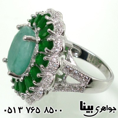 انگشتر زمرد درشت و جید سبز اشرافی زنانه