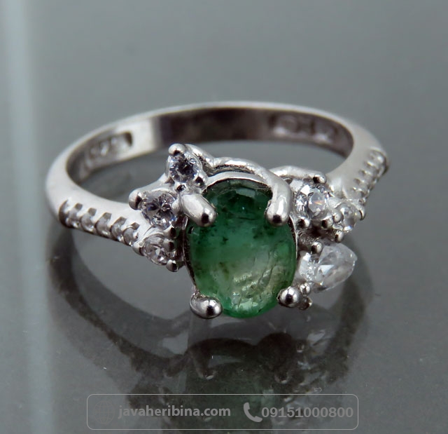 النگو زمرد نقره زنانه بسیار زیبا _کد:35042