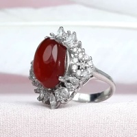 انگشتر عقیق یمنی سرخ نقره زنانه 