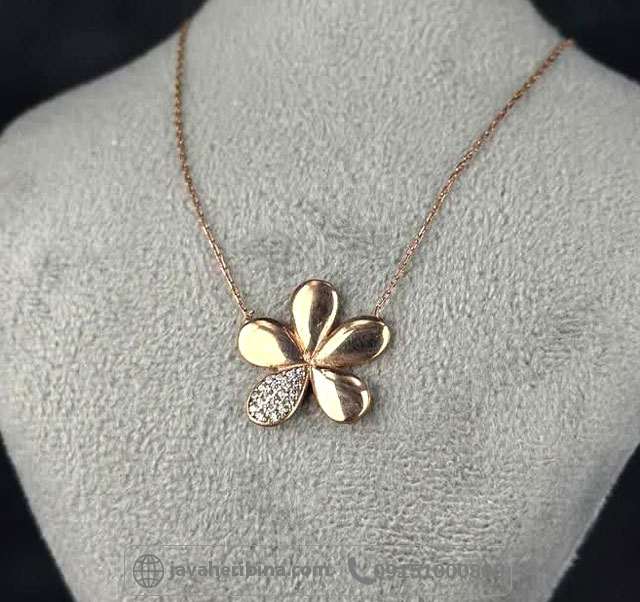 گردنبند نقره طرح گل همراه با زنجیر با روکش رودیوم _کد:35129