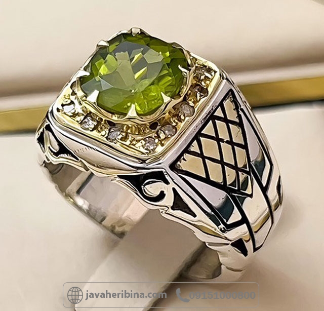انگشتر زبرجد فاخر با 14 قطعه الماس _کد:35142