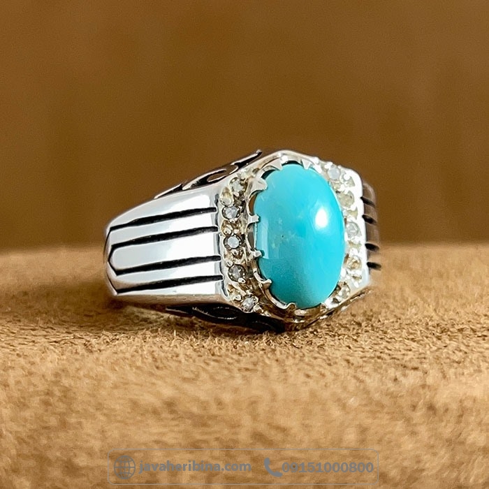 انگشتر فیروزه نیشابوری عجمی فاخر با 10 قطعه الماس _کد:35144