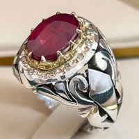 انگشتر یاقوت سرخ فاخر با 12 قطعه الماس 