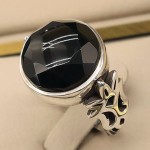 انگشتر عقیق یمنی جزع دست ساز با تراش زیبا همراه با حرز و تربت _کد:۳۵۱۴۹