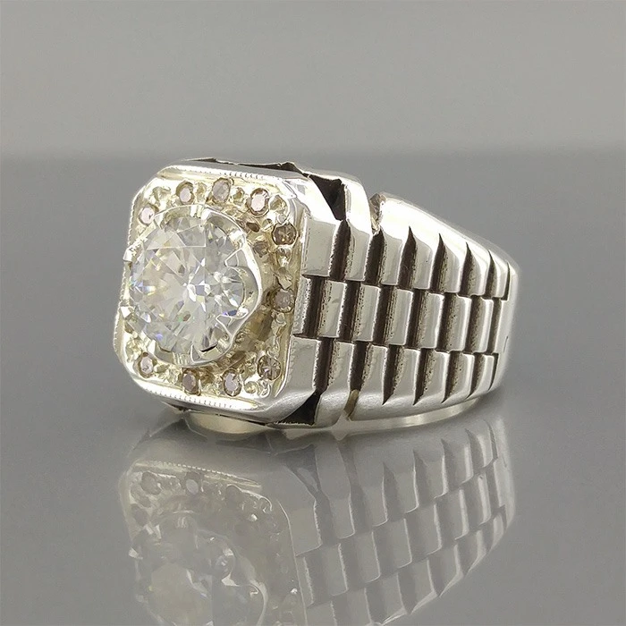 انگشتر زبرجد با مخراج 10 قطعه الماس _کد:35151