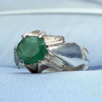 انگشتر زمرد نقره مردانه دست ساز و رودیوم 