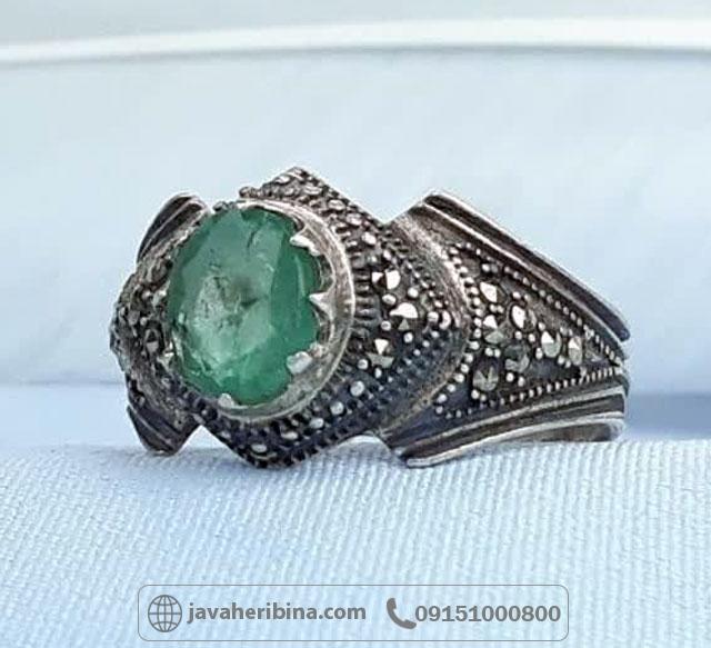 انگشتر زمرد نقره مردانه با مخراج نگین های مارکازیت _کد:35167