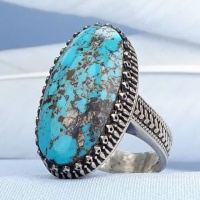 انگشتر فیروزه نیشابوری درشت و خوش رنگ 