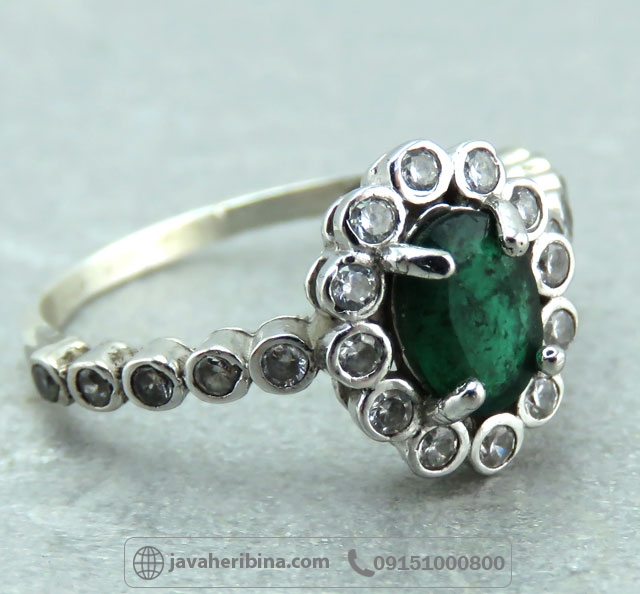 انگشتر زمرد نقره زنانه خوش رنگ و ظریف _کد:35271