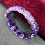 دستبند آمتیست درشت با تراش زیبا و خوش رنگ _کد:۳۵۲۹۱