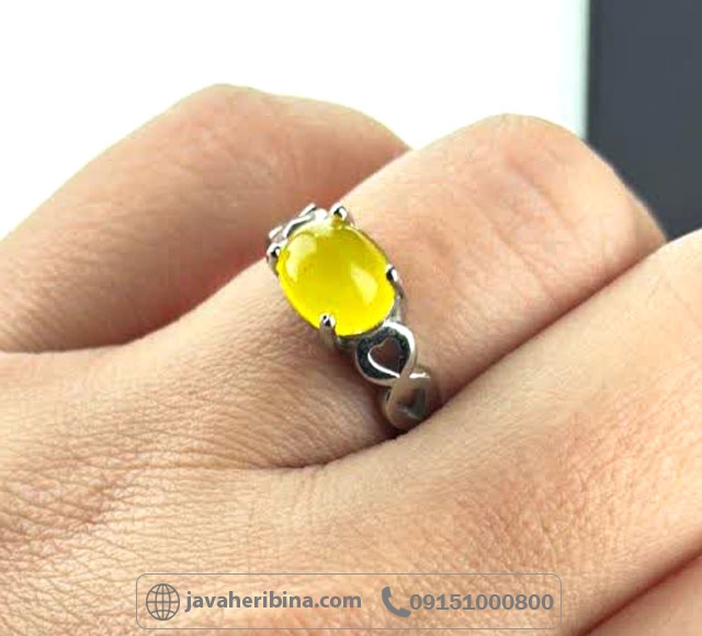 انگشتر عقیق شرف الشمس نقره زنانه با سایز نگین 7*9 _کد:35379