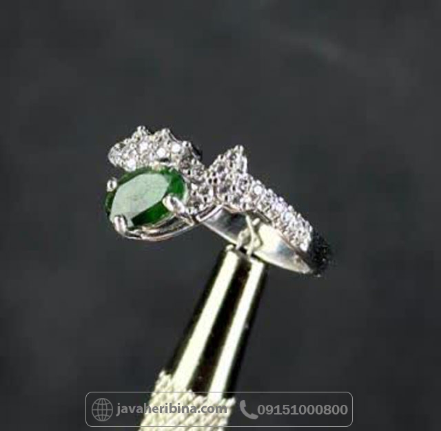انگشتر زمرد زامبیا زنانه خوش رنگ _کد:35541