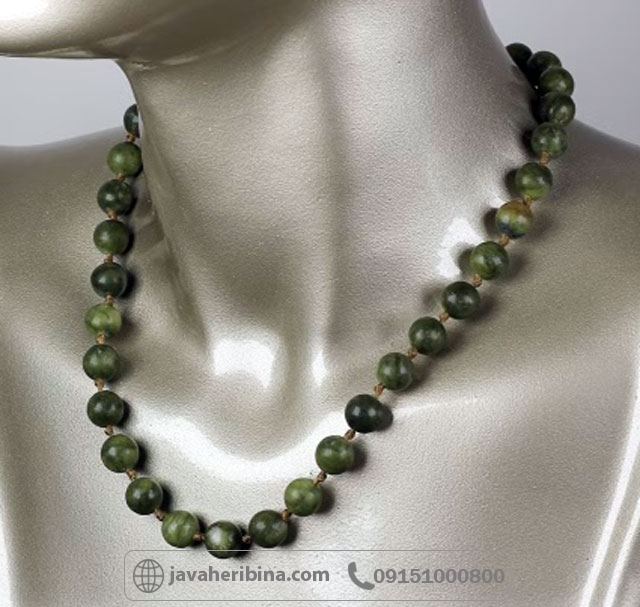 سینه ریز یشم خوش رنگ و زیبا _کد:35595