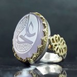 انگشتر عقیق کبود نقره مردانه با تاج برنجی و حکاکی علی _کد:35625