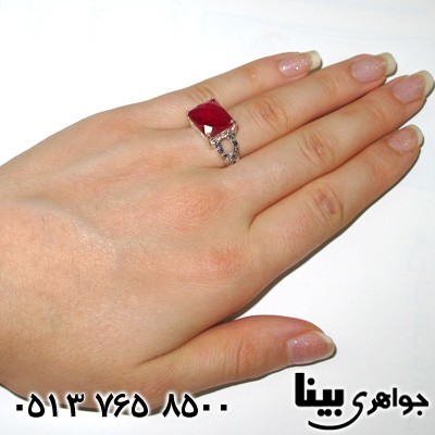 انگشتر یاقوت سرخ و حدید رومی زنانه