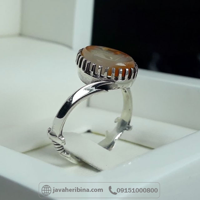 انگشتر عقیق یمنی دو رنگ نقره مردانه با حکاکی علی _کد:35698