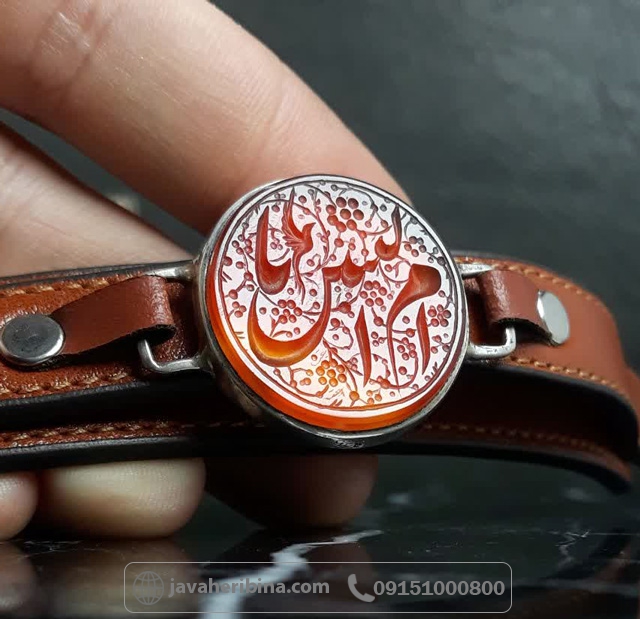 دستبند عقیق قرمز دورنگ با قاب نقره دست ساز و حکاکی ام البنین _کد:35715
