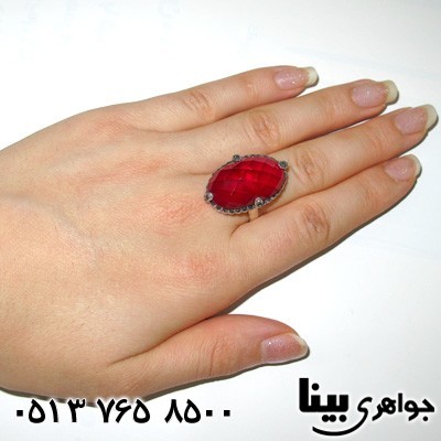 انگشتر یاقوت سرخ و حدید بیضی بهسا درشت زنانه